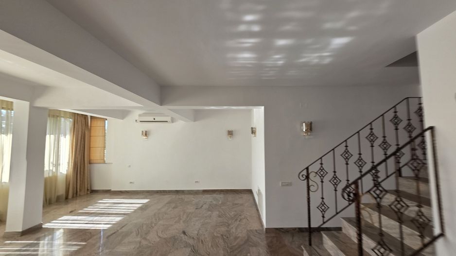 Vila individuală cu piscină privată,, teren 1000 mp – Pipera - Poză 19