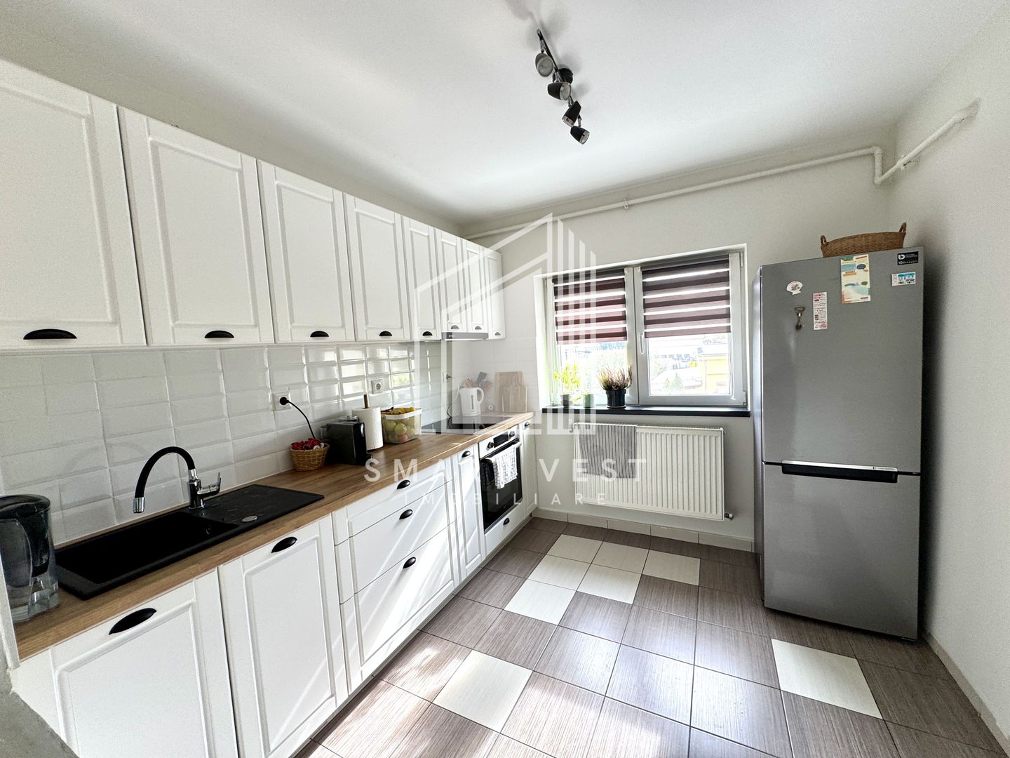 Apartament 3 camere de vânzare | Etaj 1 cu lift | Zona Careiului - Poză 7