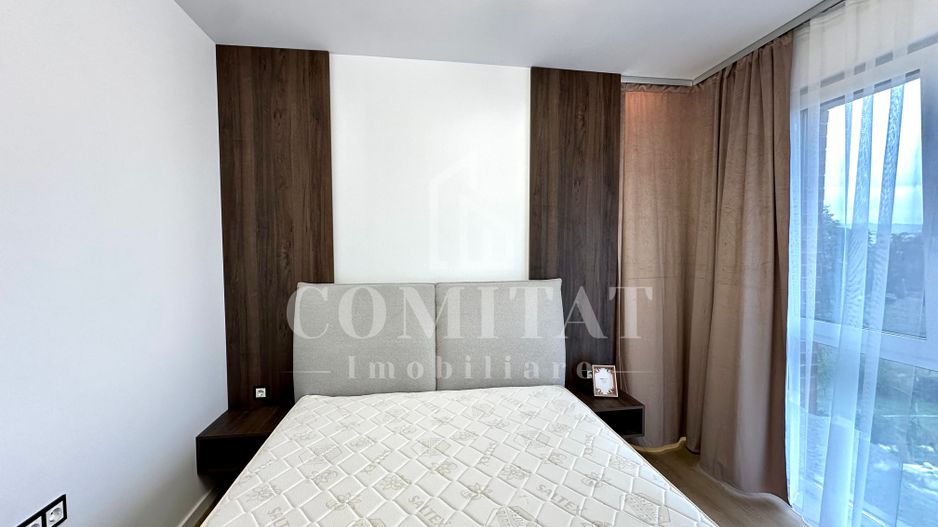 Apartament ultrafinisat | Etaj intermediar | Zona Str Tineretului - Poză 13