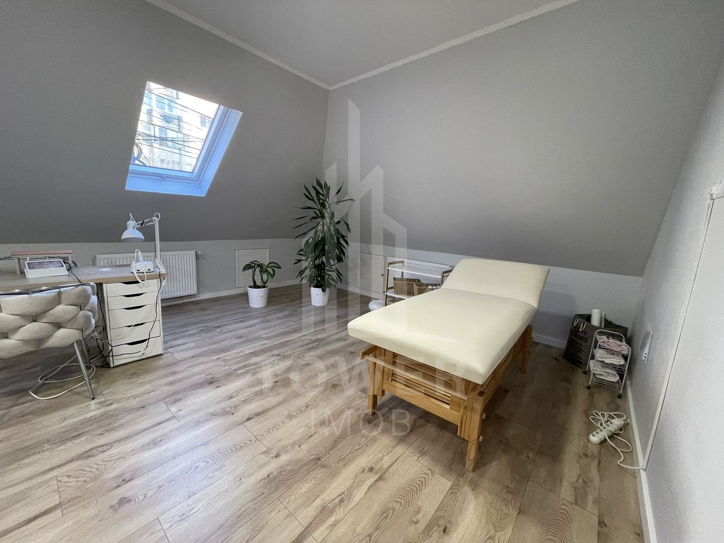 Spațiu comercial - salon înfrumusețare - Poză 4