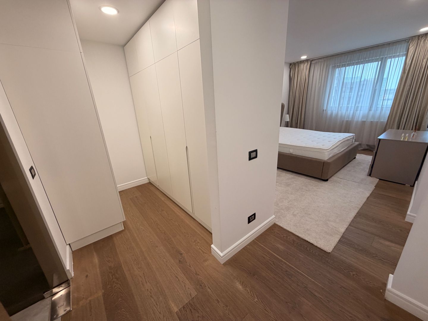 Aviatiei Cortina Herastrau de închiriat 3 Camere 125 mp Dressing 2 Băi - Poză 9