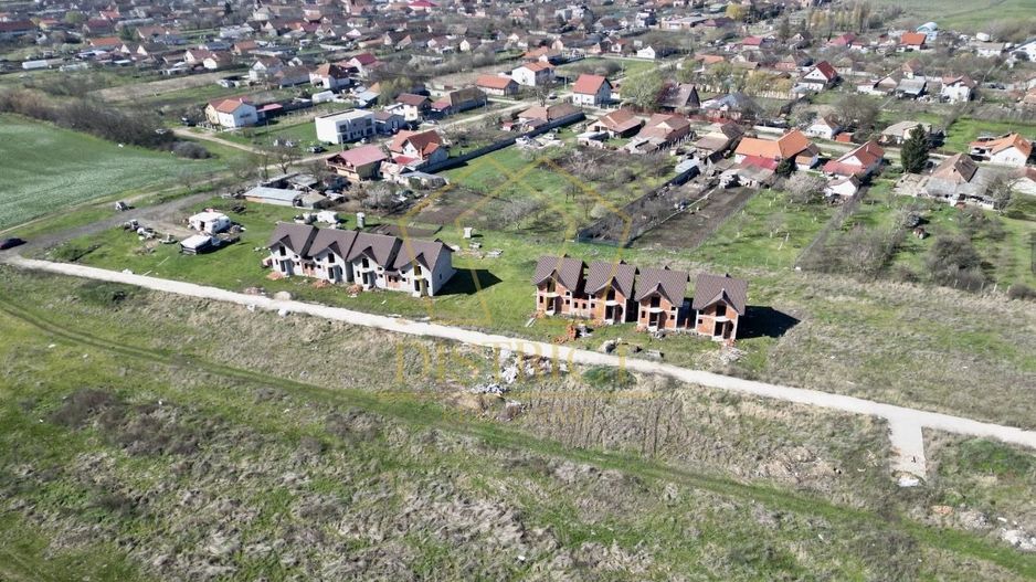 Parcele teren intravilan duplex/ case insiruite 771mp | Covaci - Poză 2