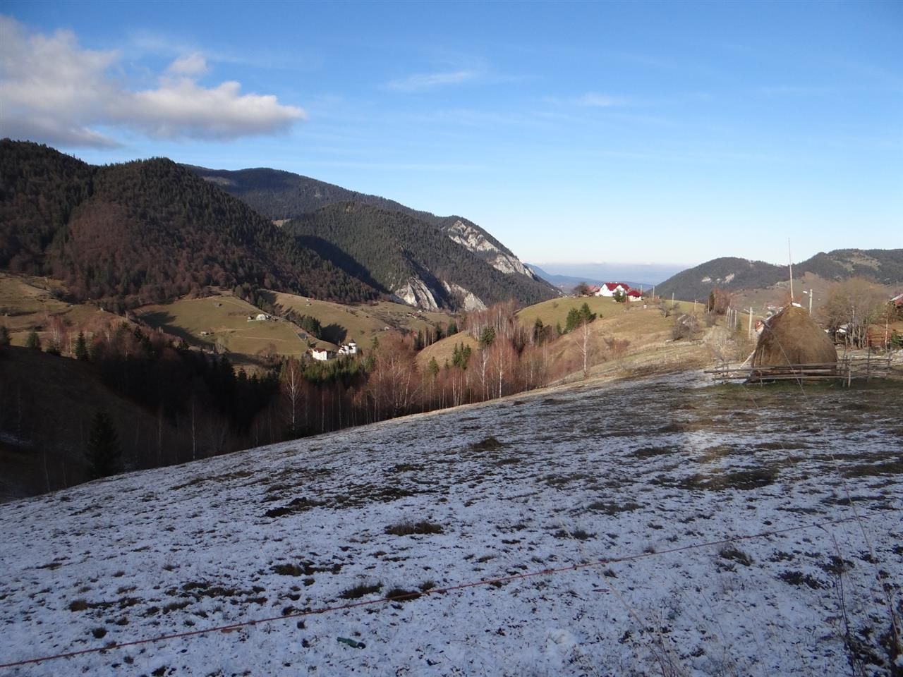 In locatia de basm: - Pestera, Moieciu, Brasov, utilitati, accesibilitate - Poză 31