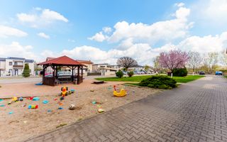 De închiriat apartament 2 cam deluxe în Subcetate - Poză 18