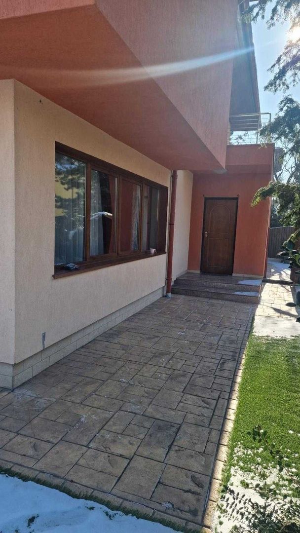 Vila pentru familie| inchiriere| 200 mp, langa scolile internationale - Poză 1