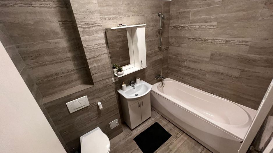 Giroc | 2 Camere | Decomandat | Loc de parcare - Poză 4