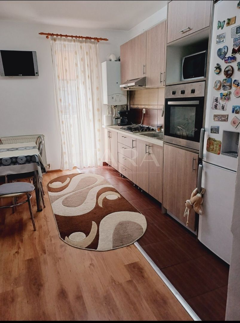 Apartament cu 2 camere, zona centrala Eroilor, în Florești. - Poză 3