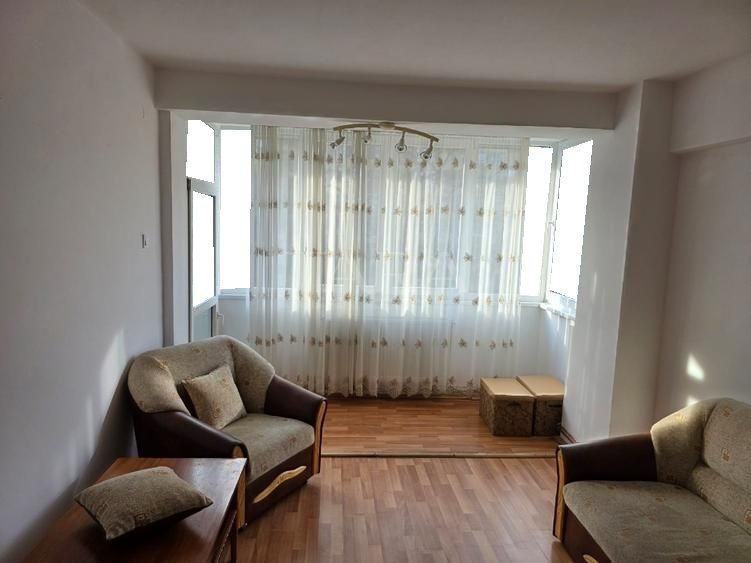 Apartament luminos, balcon generos și orientare vestică, Grigorescu. - Poză 2