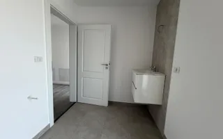 Duplex | COMISION 0 | Curte amenajata | Toate utilitatile | 3 Bai | - Poză 12