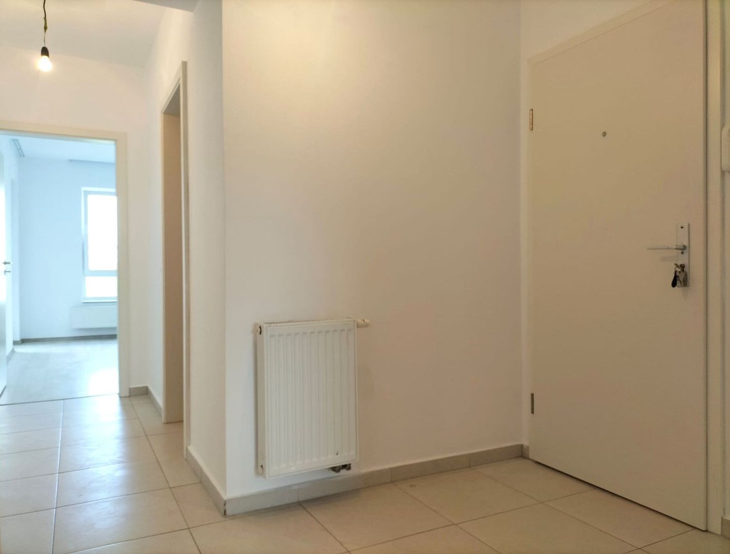 Vindem apartament 3 camere complet renovat cu vedere pe 2 parti - Poză 23