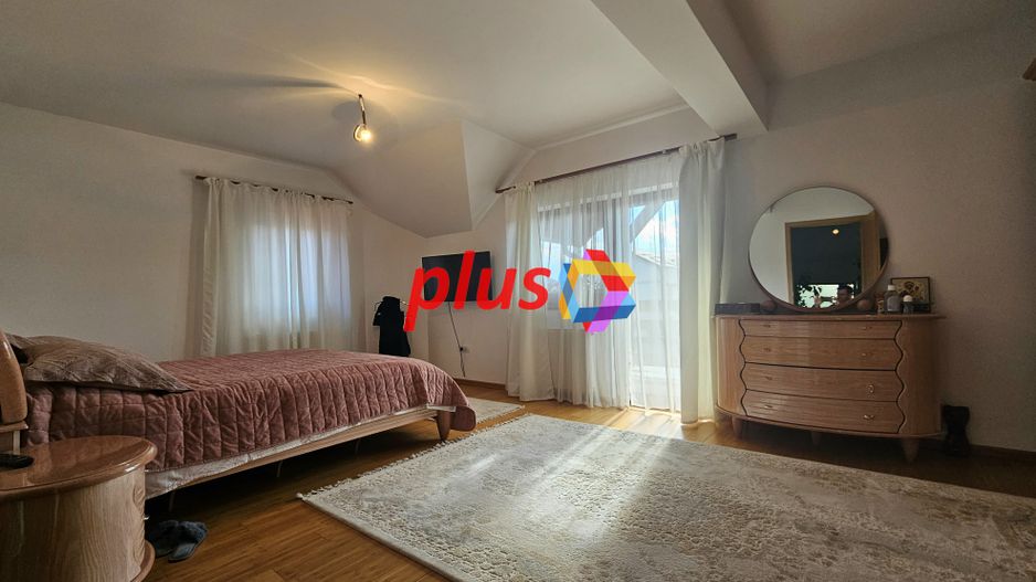 Casă individuala Tractorul 270 mp , zona Coresi - Poză 22