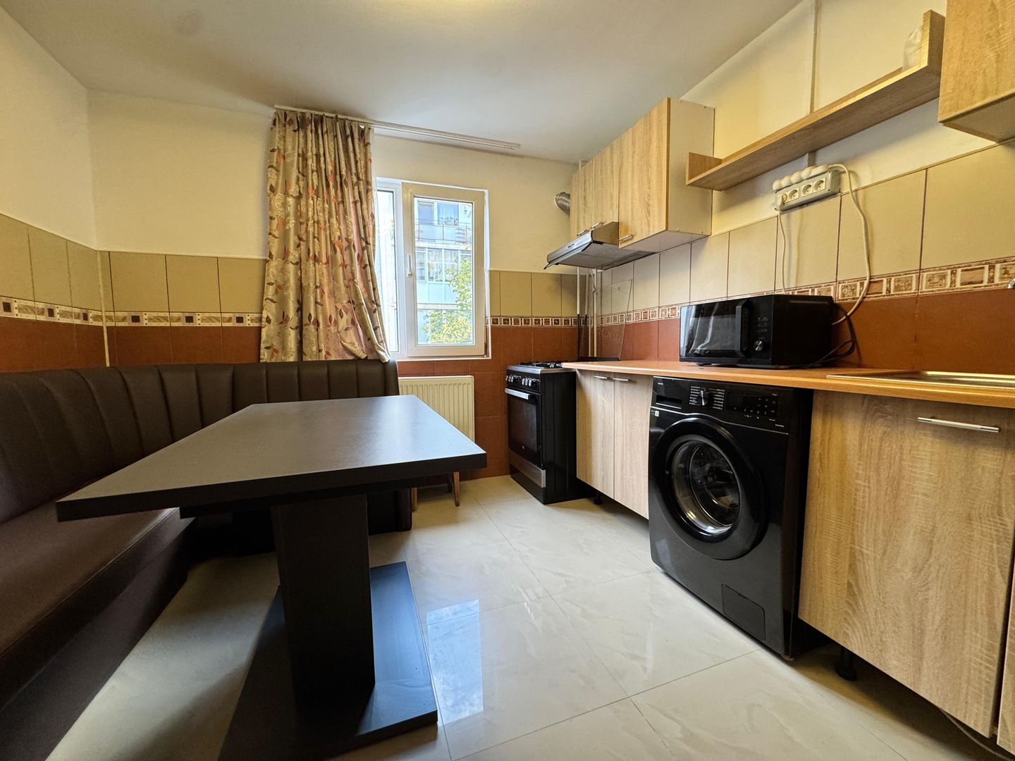 Apartament 3 Camere | Zona Girocului | Etaj 2 | 65 mp + Balcon - Poză 3