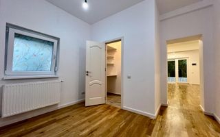 Apartament cochet cu gradină proprie – ultracentral, Piața Unirii - Poză 6