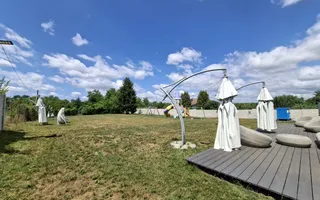 Pensiune 600 mp an 2023 si casa 130 mp teren 4600 mp zona V. Avrigului - Poză 11