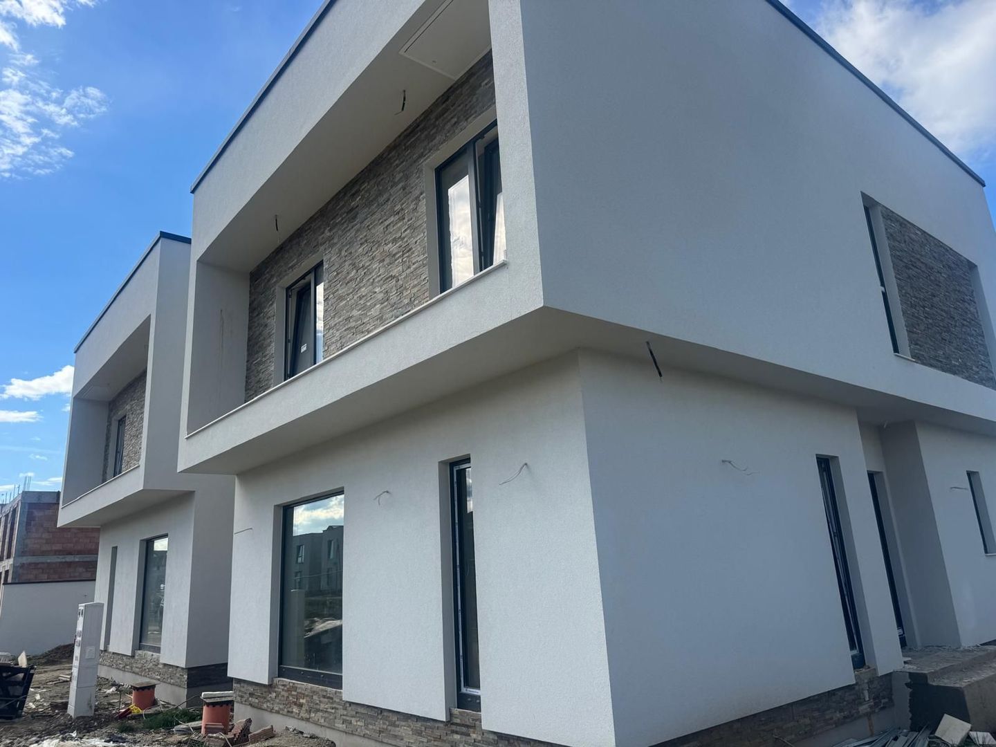 Casa 4 camere, curte generoasă – Șelimbăr, Sibiu - Poză 6
