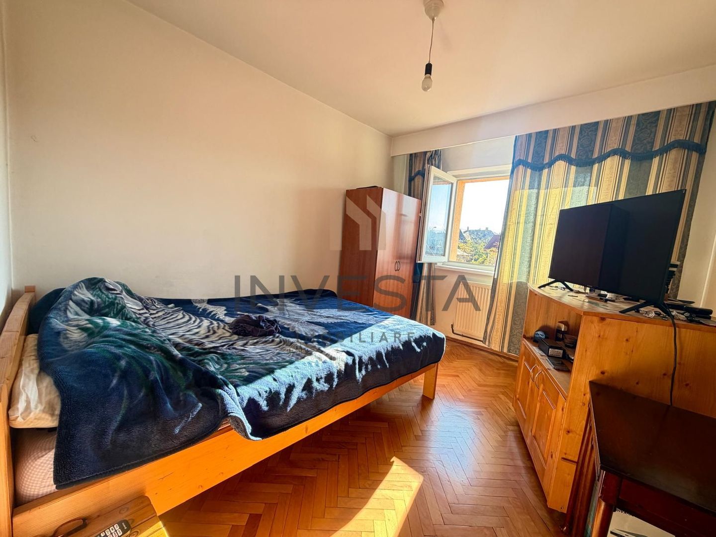 Apartament cu 3 camere  decomandate, etajul1,  zona strazii Slatina ! - Poză 4