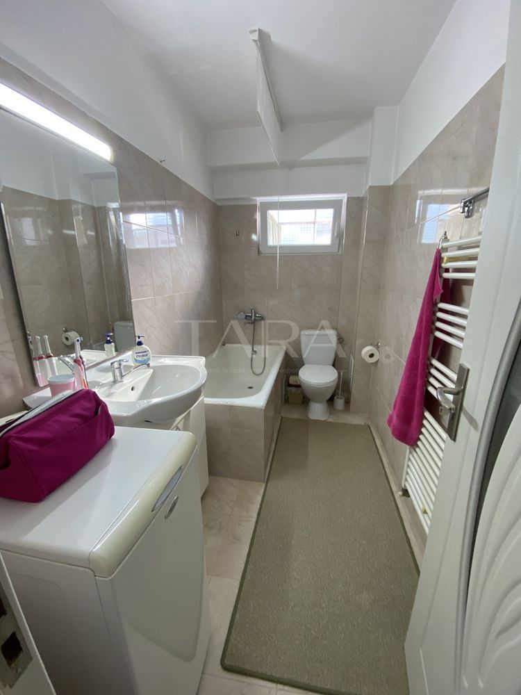 Vanzare un apartament spațios cu 3 camere, situat în Cluj-Napoca. - Poză 7