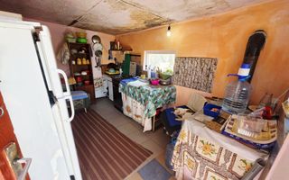 Casă 4 camere, 685 mp teren, renovată 2011 – Mănești, Zalhanaua - Poză 14