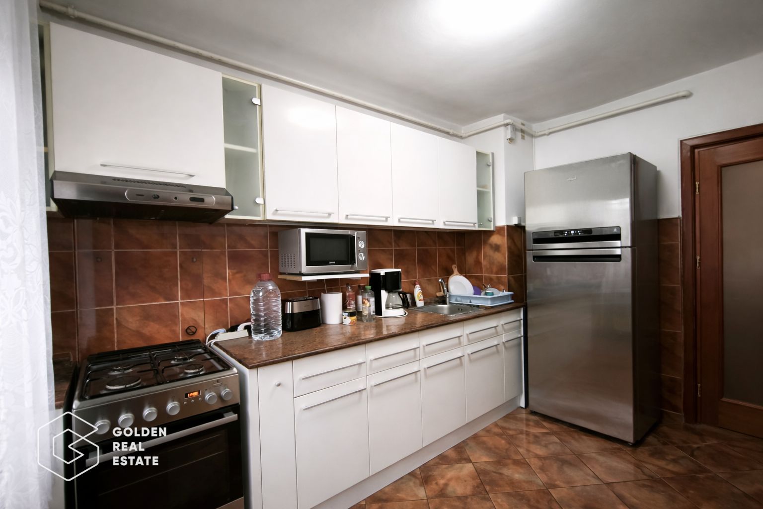 Apartament spatios si practic, centrala proprie, Micalaca - Poză 1