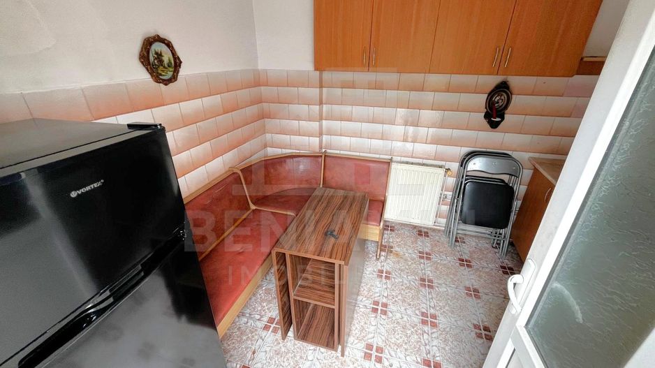 Casa 63mp- 2 Camere-Curte 65mp- Centrala Termica-AC-Zona Autogara - Poză 5
