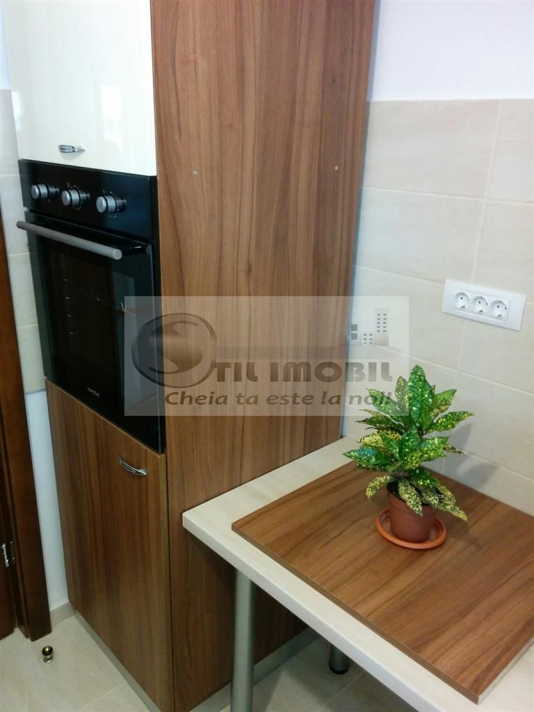 Apartament 1 camera Gara 420 euro - Poză 2
