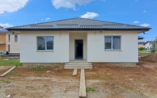 DRAGOMIRESTI DEAL, CASA 4 CAMERE, teren 500 mp, utilitati, COMISION 0% - Poză 1