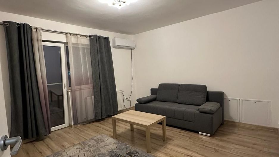 3 camere decomandat metrou Aparatorii Patriei sector 4 - Poză 1