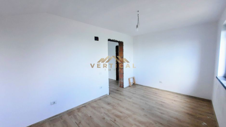 Vila 4 camere in comuna Berceni - Poză 9