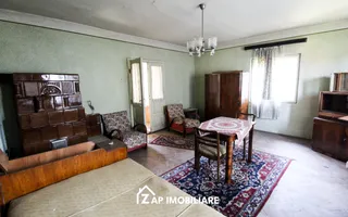 Cartierul 7 Noiembrie - Casă P+E Solidă - Singu - Poză 12