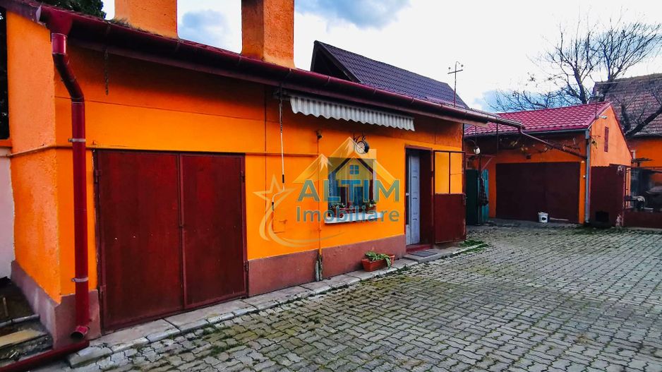 Casă de vânzare in Brașov, Stupini, 4 camere si teren de 1891mp - Poză 4