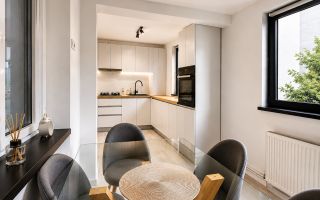 Apartament 2 camere | Renovat | Ultracentral| Boxa+Curte | 0% Comision - Poză 1