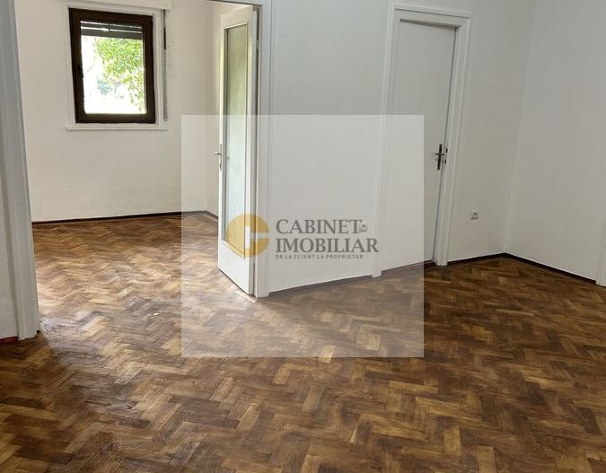 Bd Mihail Kogalniceanu - Facultatea de Drept | 3 camere  | Parter - Poză 2