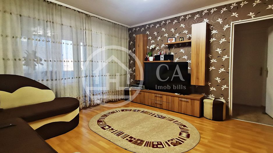 Apartament cu 4 camere de vanzare in Nufarul, Oradea - Poză 1