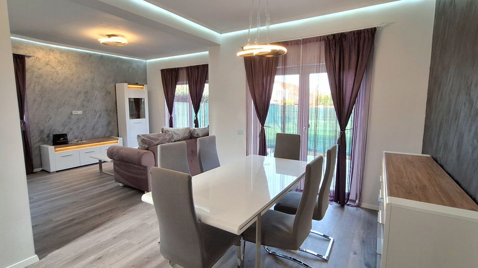 Duplex superb despartit prin garaj - Poză 15