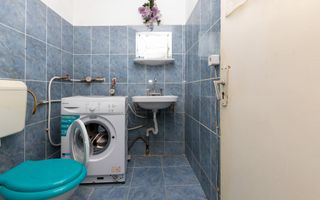 Apartament cu 4 camere, 90 mp, etaj 1 – Zona Nord, Bacău - Poză 8