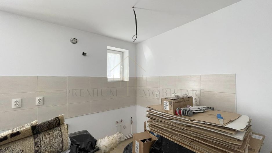 Apartament 3 Camere - Etaj 1 - La casute - Poză 7