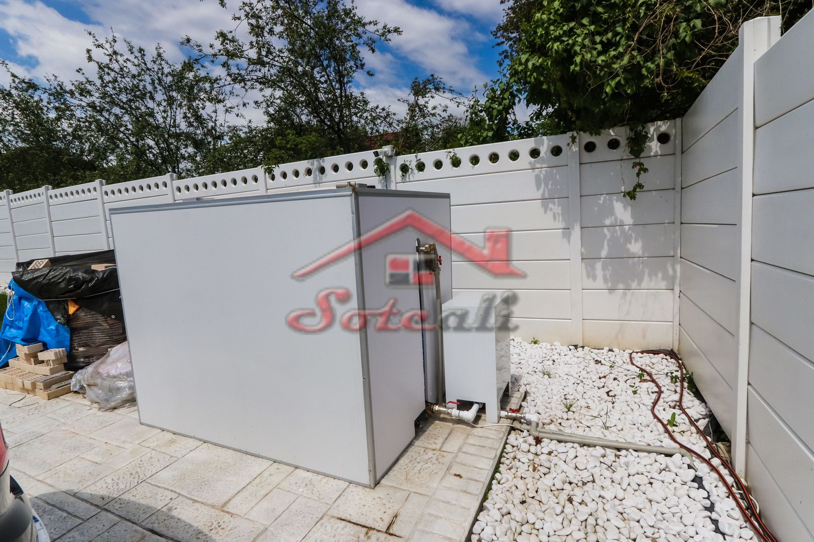 VILĂ MODERNĂ DE LUX CU PISCINĂ, FOTOVOLTAICE ȘI FOIȘOR – BREAZA - Poză 14