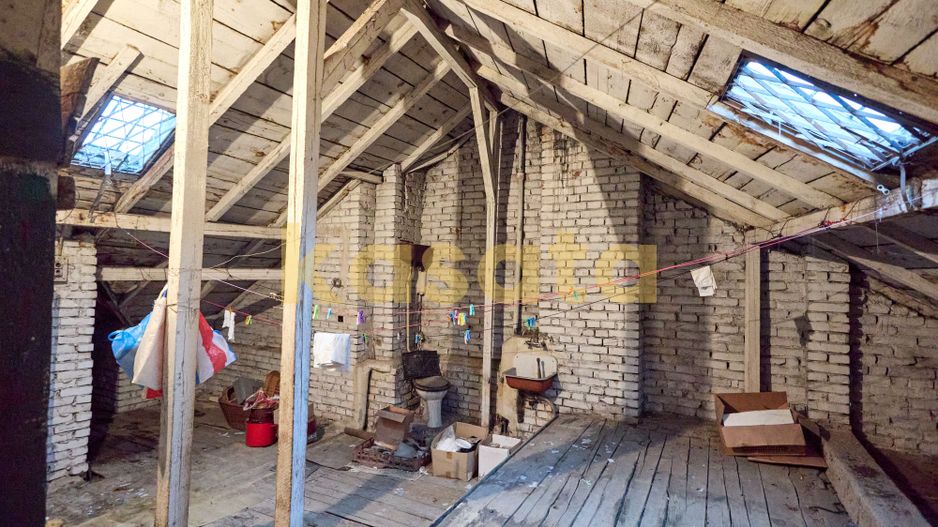 CASĂ CLASICĂ DE VANZARE CU POTENȚIAL PREMIUM ÎN ZONA 1 MAI - Poză 35