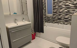 Apartament 3 camere la casa ,ultracentral, 550 E neg. Comision 50% - Poză 7
