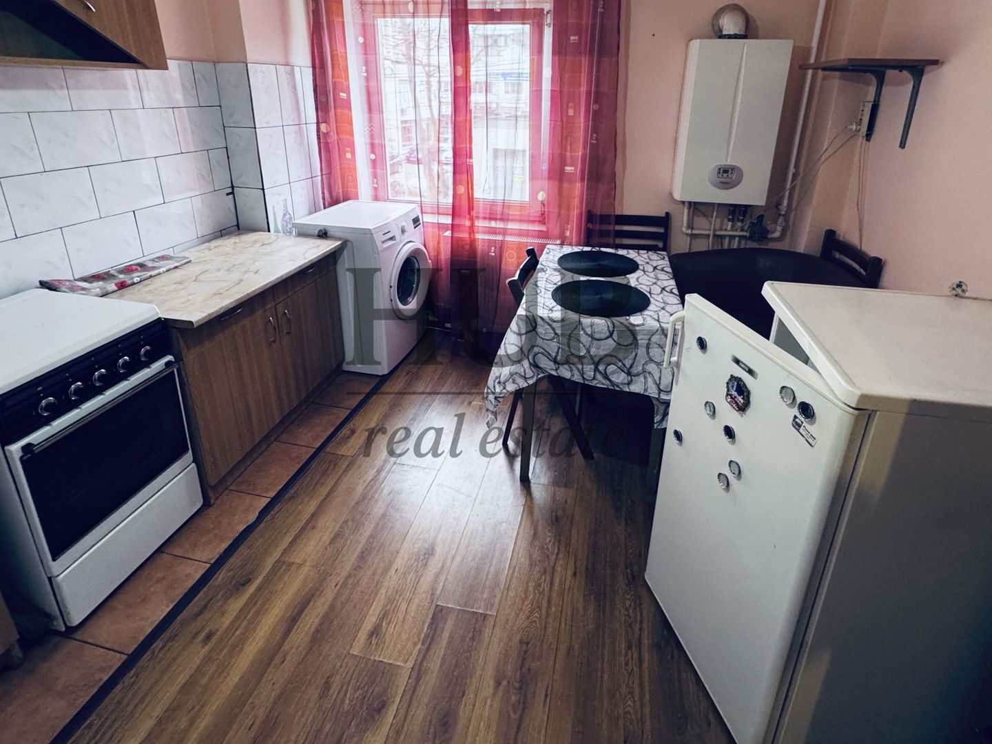 GARSONIERA DE INCHIRIAT-ZONA ULTRACENTRALA - Poză 3