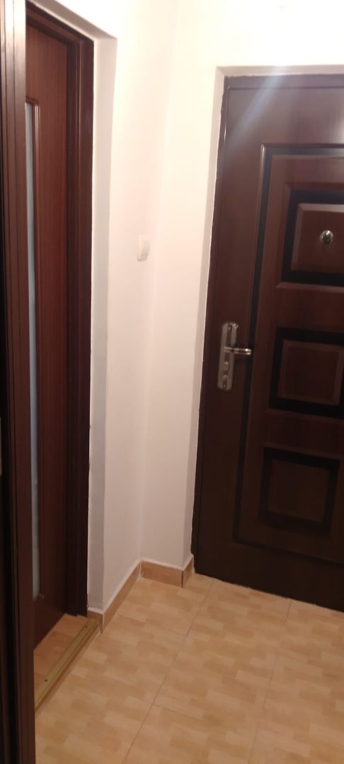 ofer spre vanzare garsoniera zona Meva , etaj 3 - Poză 7