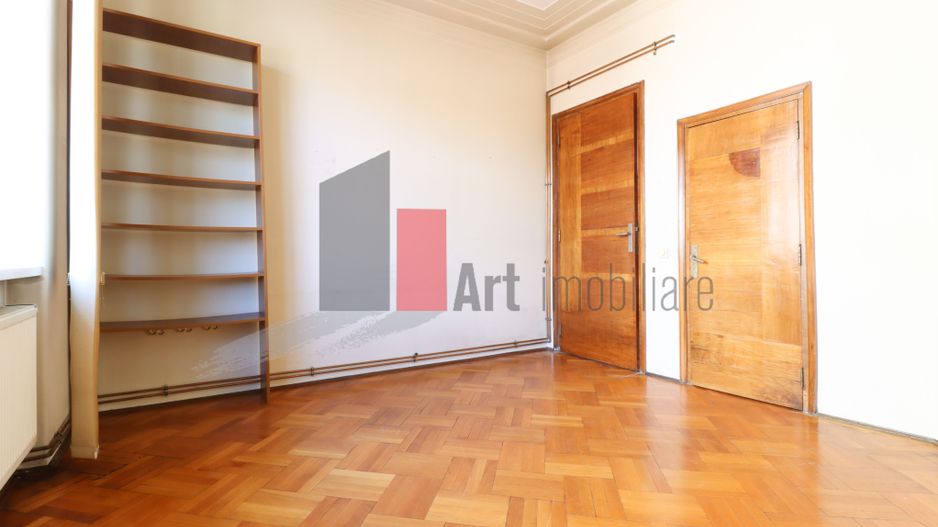 Apartamentul "DEKORA", bloc Art Deco, interior compartimentat de exceptie - Poză 20