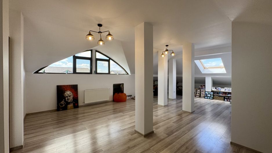 Berceni - VILĂ UNICAT, spațioasă, curte 1.000 mp, la 7 min metrou - Poză 34