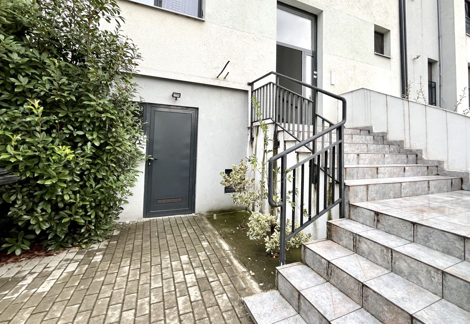 Apartament 2 camere, elegant și primitor,  zona Lipovei - Ion Ionescu - Poză 17