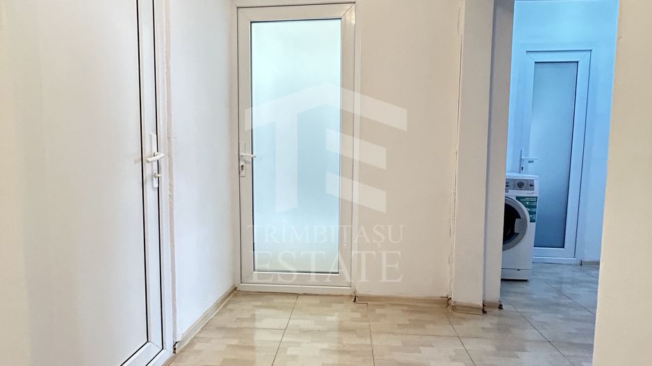 Apartament 4 camere 70 mp 2 bai centrala termica - Inel 2 - Scoala 39 - Poză 11