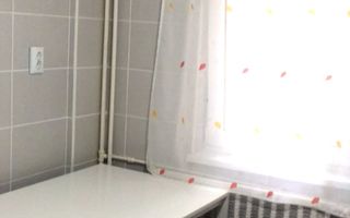 Vanzare Apartament 2 Camere 5 Minute Mall Vitan si 7 de Metrou Mihai Bravu - Poză 3
