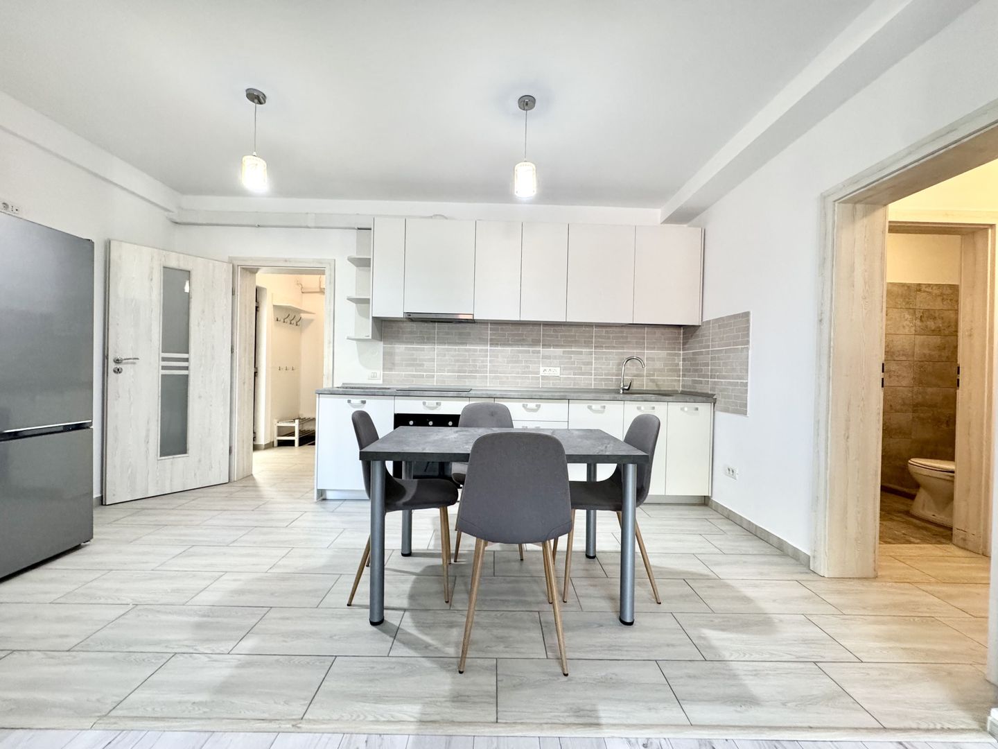 Confort și liniște: 3 camere cu curte – Lipovei - Poză 7