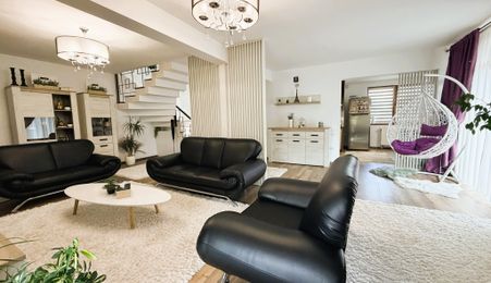 Casă individuală deosebită | Unirii | Teren 700 mp I Complet mobilată