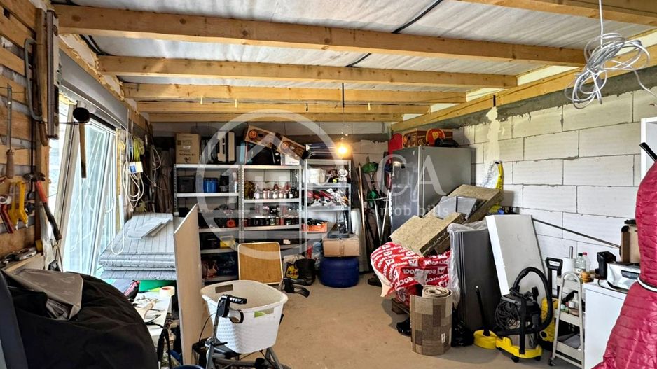 Casă de vânzare cu 3 camere si o anexa  in Sântandrei, Bihor - Poză 7