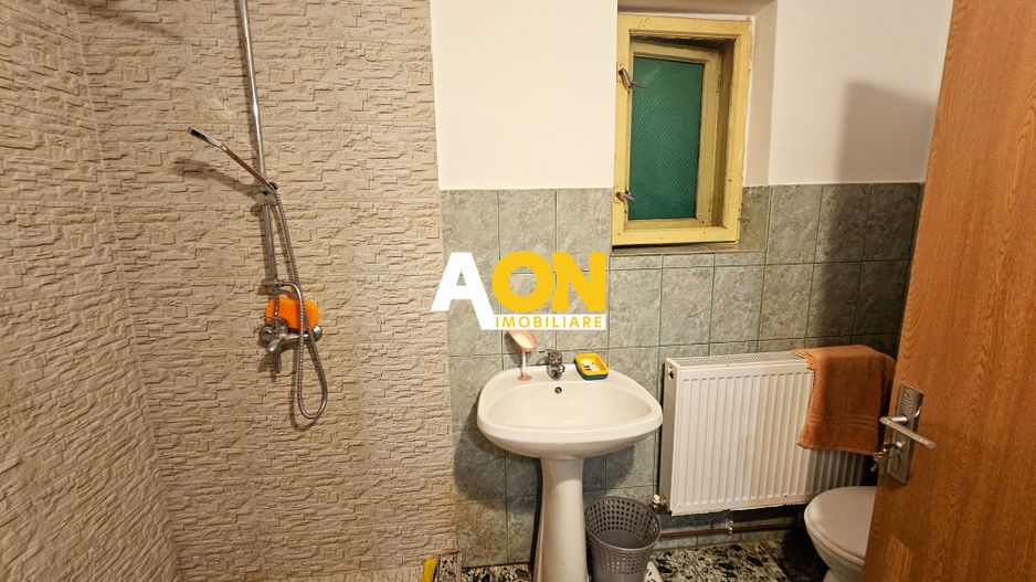 Casa cu doua corpuri, 5 camere, 1580 mp teren, Dealul Furcilor - Poză 22